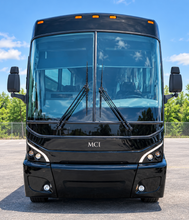 2013 MCI J4500