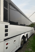 2009 MCI D4505