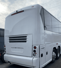 2004 MCI E4500