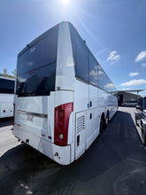 2014 VanHool CX45