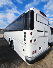 2008 MCI D4505