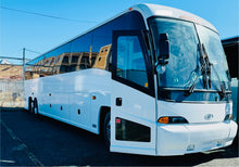 2005 MCI J4500