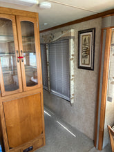 2006 Fleetwood C37 - Preowned Coach Buses