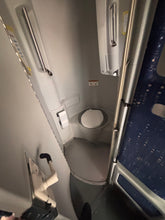2013 MCI J4500
