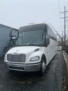2016 Freightliner 41 passenger | Preowned Coach Buses