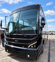 2013 MCI J4500