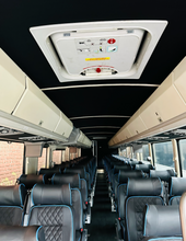 2010 MCI D4505