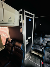 2010 MCI D4505