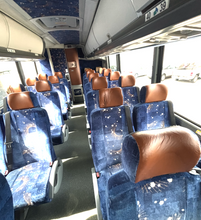 2012 MCI J4500